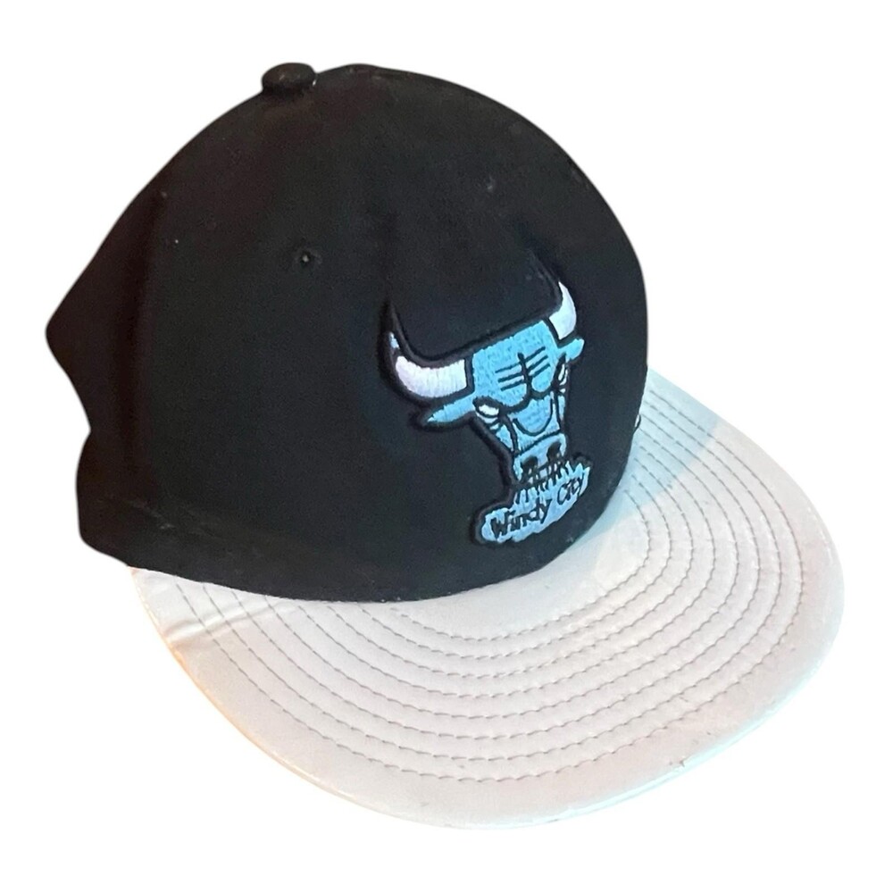 Chicago Bulls Hat SnapBack Blue NBA Basketball Windy City White Brim Rare